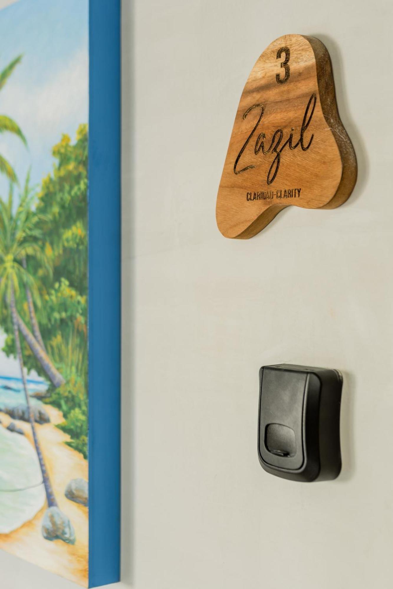 *Casa Aluxes- Guesthouse* カンクン エクステリア 写真