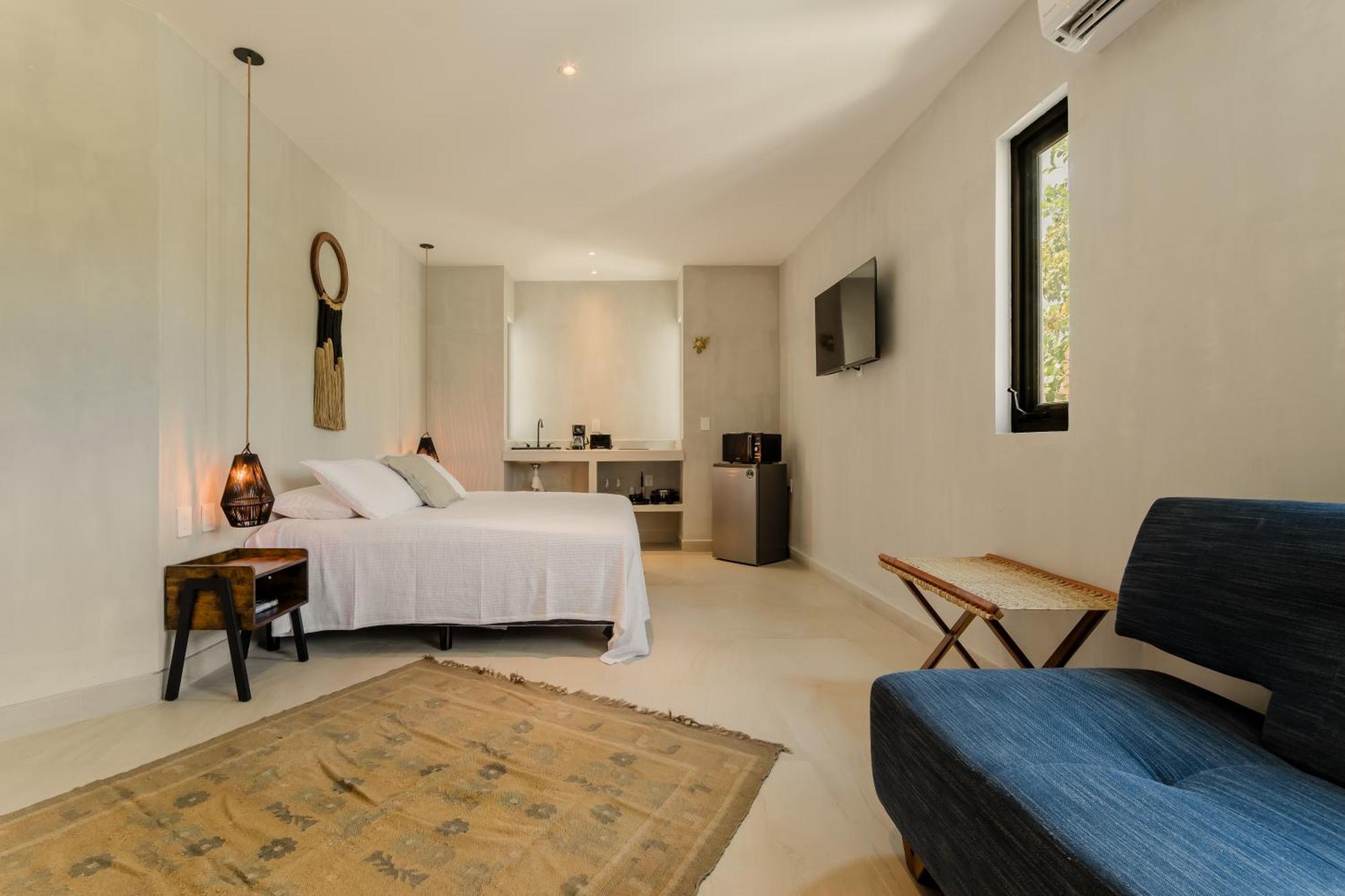 *Casa Aluxes- Guesthouse* カンクン エクステリア 写真