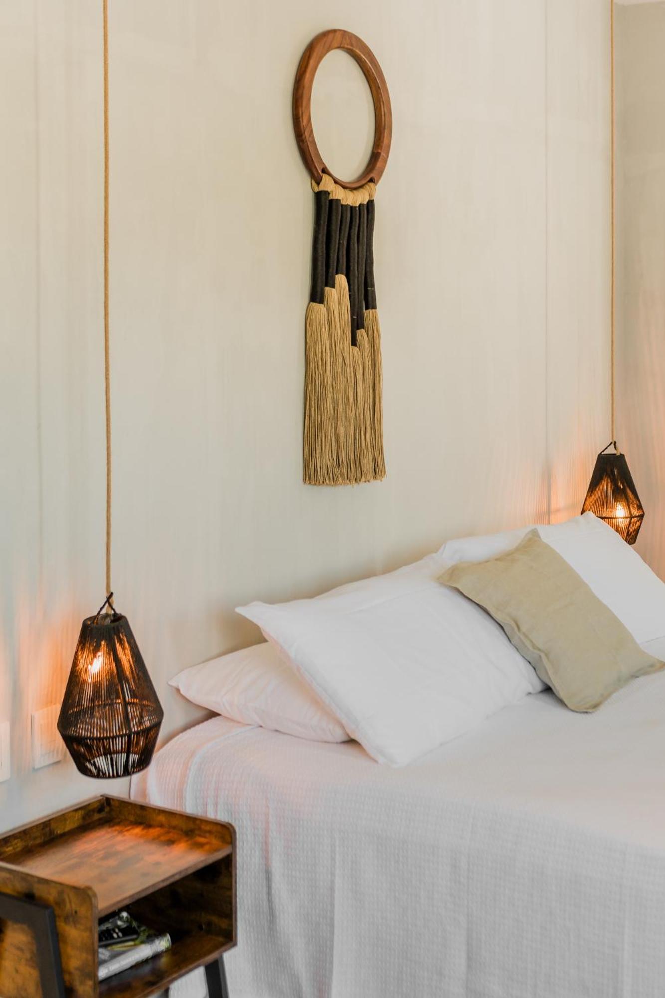 *Casa Aluxes- Guesthouse* カンクン エクステリア 写真